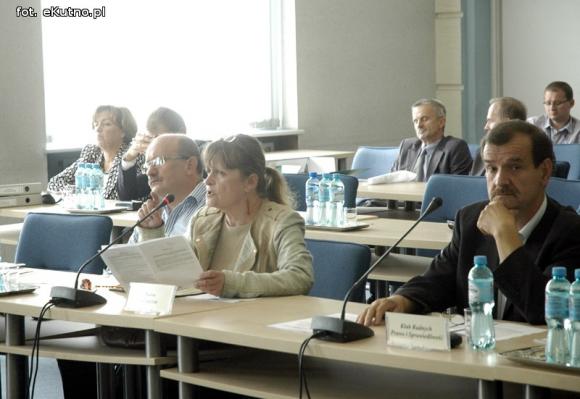 Co władze samorządowe zrobiły w sprawie afery w Aquaparku Kutno?