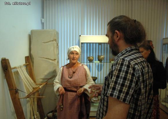 Głowa dzika, hełm, tetradrachmy i pokazy. Nowa wystawa w Muzeum