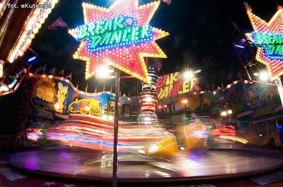 Atrakcje 40. Święta Róży: Szaleństwa w lunaparku