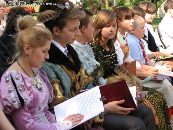 Czytali fragmenty Trylogii w Krośniewicach