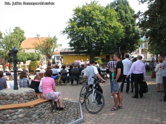 Czytali fragmenty Trylogii w Krośniewicach