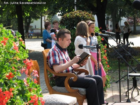 Czytali fragmenty Trylogii w Krośniewicach