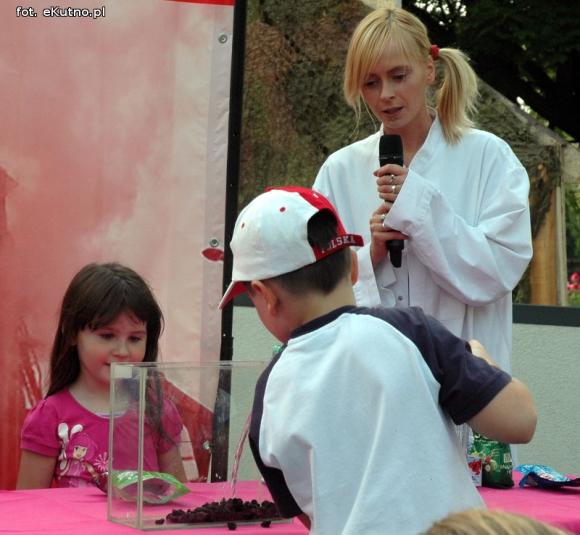 Zbigniew Bródka nagradzał kutnian w akcji Bezpieczny Dom