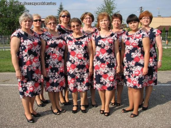  Festyn rodzinny i przegląd folklorystyczny w Krośniewicach