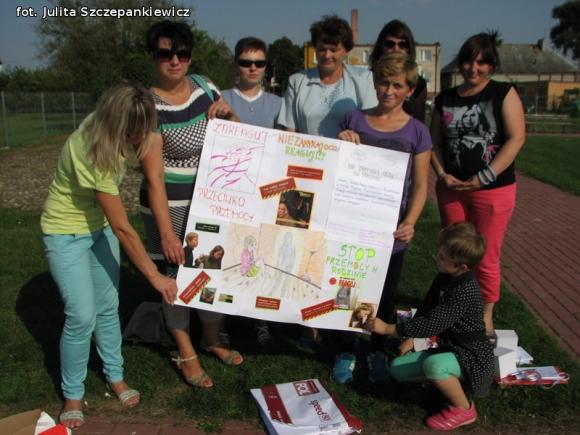  Festyn rodzinny i przegląd folklorystyczny w Krośniewicach