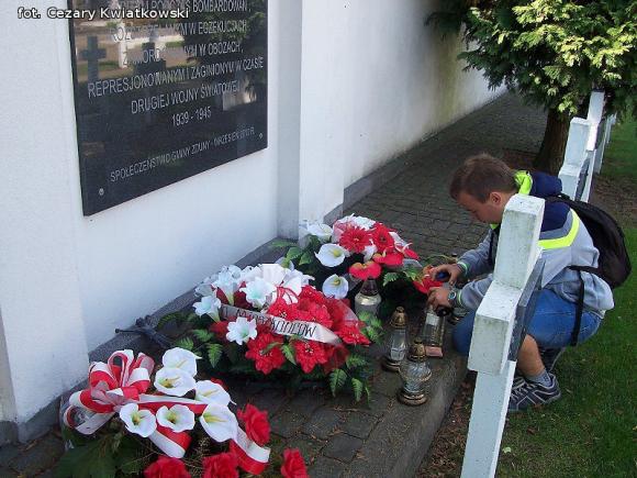 Uczniowie udali się śladami Bohaterów Września 1939