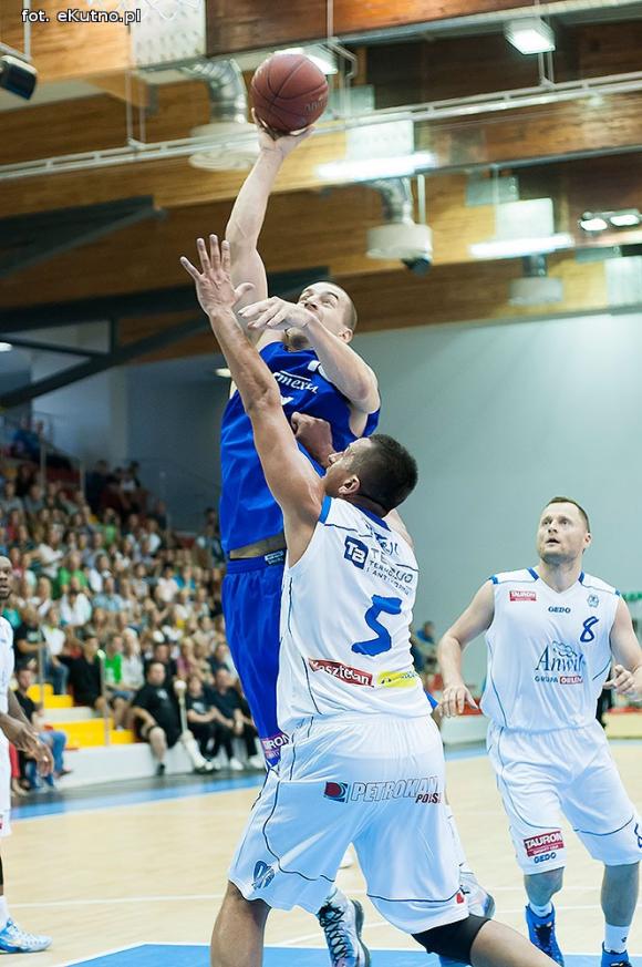 Pierwszy mecz w Turnieju o Różę Kutna zakończony