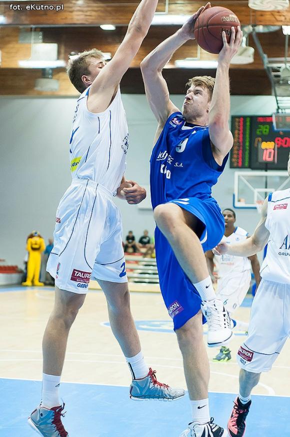 Pierwszy mecz w Turnieju o Różę Kutna zakończony