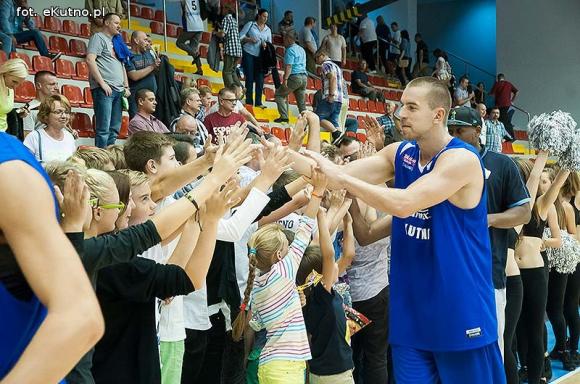 Pierwszy mecz w Turnieju o Różę Kutna zakończony