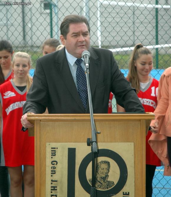 Otwarcie boiska przy I Liceum Ogólnokształcącym w Kutnie