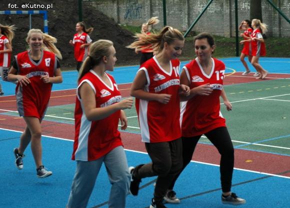 Otwarcie boiska przy I Liceum Ogólnokształcącym w Kutnie