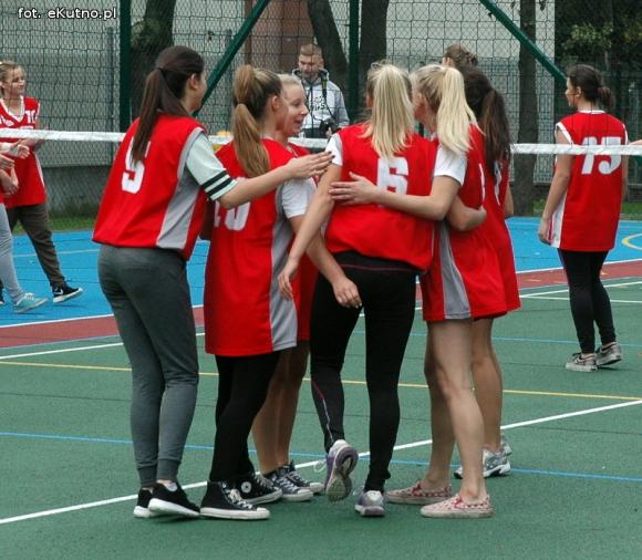 Otwarcie boiska przy I Liceum Ogólnokształcącym w Kutnie