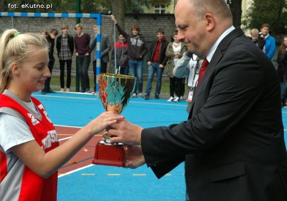 Otwarcie boiska przy I Liceum Ogólnokształcącym w Kutnie