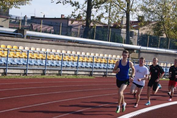 Podwójne zwycięstwo Staszica w Lidze LA