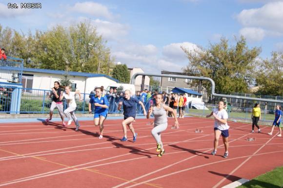 Podwójne zwycięstwo Staszica w Lidze LA