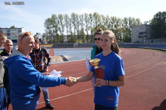 Podwójne zwycięstwo Staszica w Lidze LA