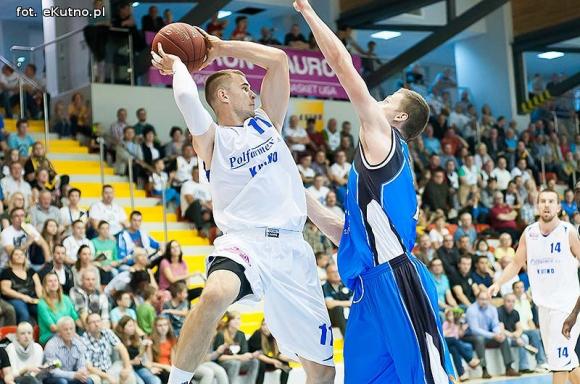 Pierwsze zwycięstwo kutnowskich koszykarzy w Tauron Basket Lidze
