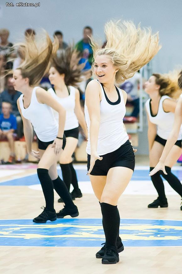 Pierwsze zwycięstwo kutnowskich koszykarzy w Tauron Basket Lidze