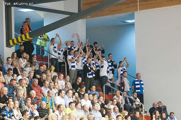 Pierwsze zwycięstwo kutnowskich koszykarzy w Tauron Basket Lidze