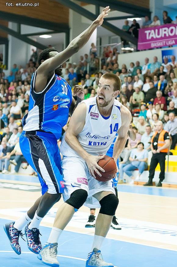 Pierwsze zwycięstwo kutnowskich koszykarzy w Tauron Basket Lidze