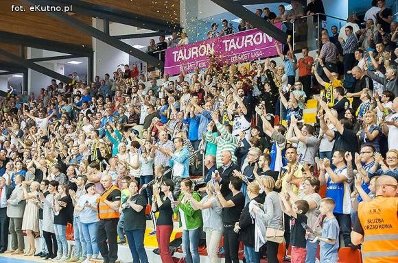 Pierwsze zwycięstwo kutnowskich koszykarzy w Tauron Basket Lidze