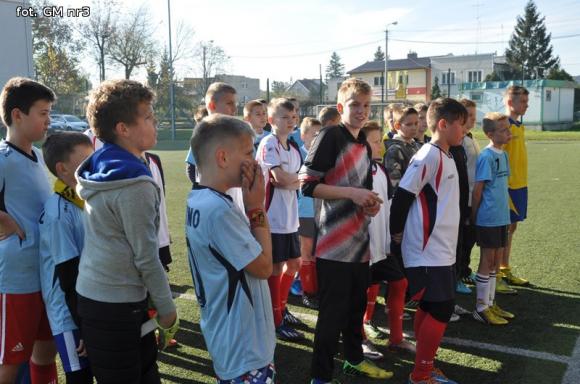 Piłkarskie zmagania w Gimnazjum nr 3