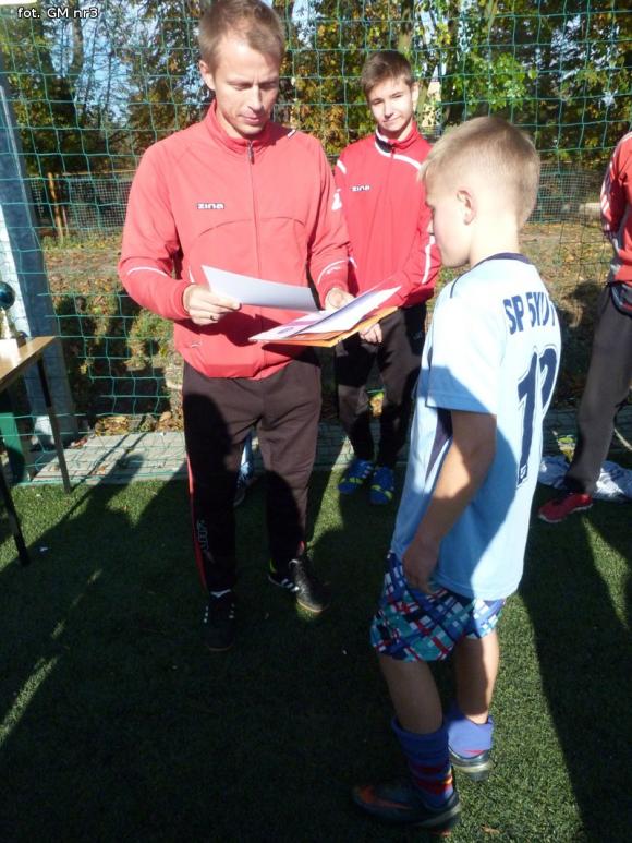 Piłkarskie zmagania w Gimnazjum nr 3