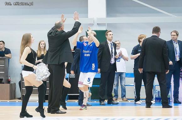 Polfarmex Kutno przegrywa 5 punktami