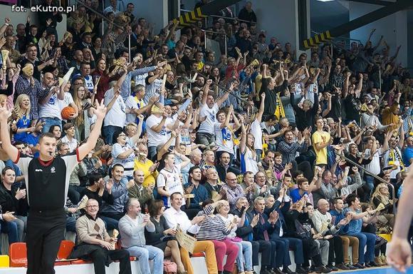 Polfarmex Kutno przegrywa 5 punktami