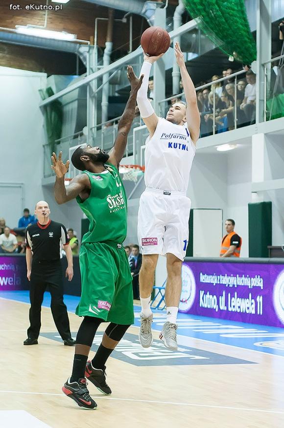 Polfarmex Kutno przegrywa 5 punktami