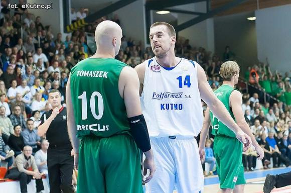 Polfarmex Kutno przegrywa 5 punktami