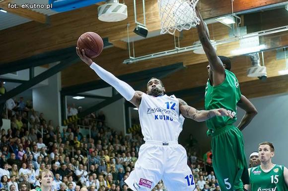 Polfarmex Kutno przegrywa 5 punktami