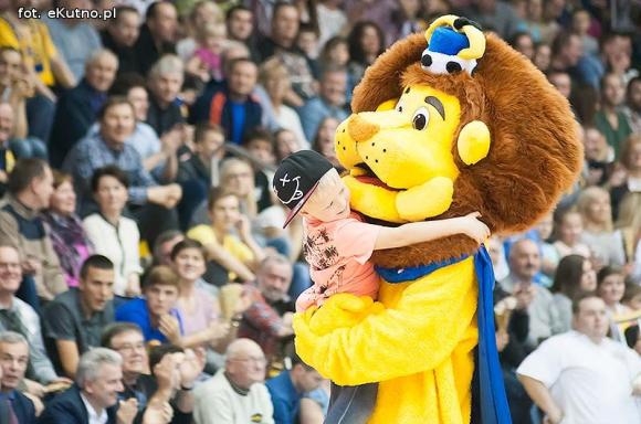 Polfarmex Kutno przegrywa 5 punktami