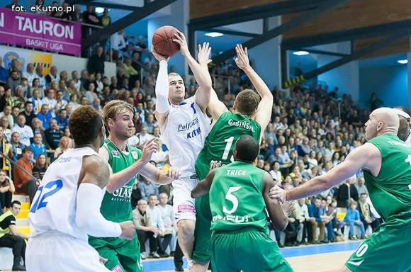 Polfarmex Kutno przegrywa 5 punktami