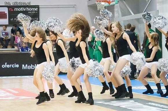 Polfarmex Kutno przegrywa 5 punktami