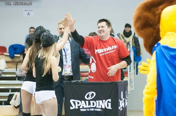 Polfarmex Kutno przegrywa 5 punktami