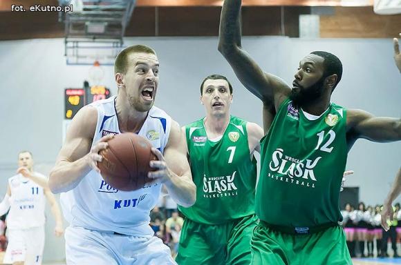 Polfarmex Kutno przegrywa 5 punktami