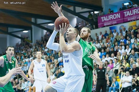 Polfarmex Kutno przegrywa 5 punktami