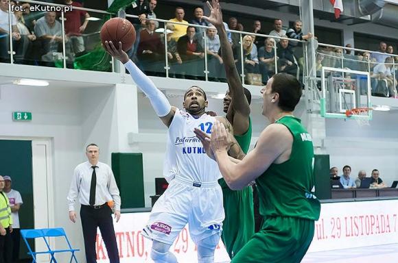 Polfarmex Kutno przegrywa 5 punktami