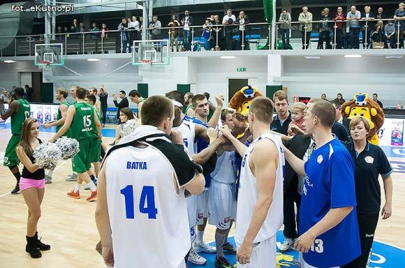 Polfarmex Kutno przegrywa 5 punktami