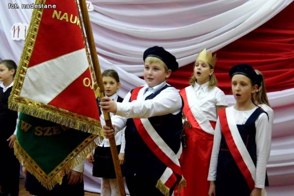 Głos uczniów ze Szkoły Podstawowej w Szewcach Nadolnych w sprawie niepodległości Polski