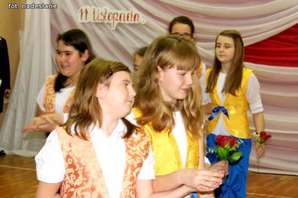 Głos uczniów ze Szkoły Podstawowej w Szewcach Nadolnych w sprawie niepodległości Polski