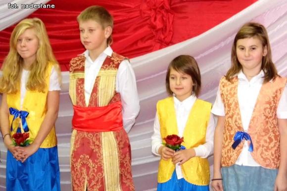 Głos uczniów ze Szkoły Podstawowej w Szewcach Nadolnych w sprawie niepodległości Polski