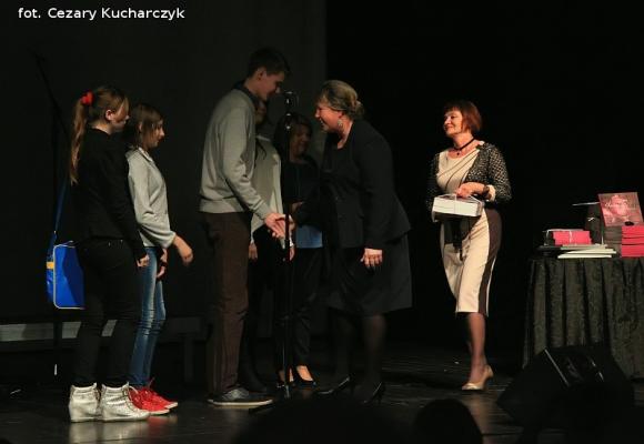 Towarzystwo Przyjaciół Ziemi Kutnowskiej zakończyło projekt Kutno miasto róż - chcę tu być!