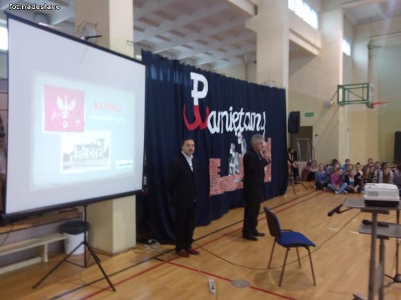 Patriotycznie w Gimnazjum nr 2 w Kutnie