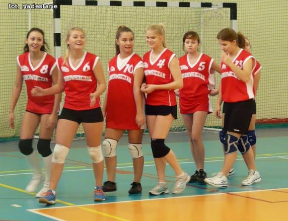 VII Turniej Siatkówki Dziewcząt z okazji Święta Niepodległości - Kutno 11 listopada