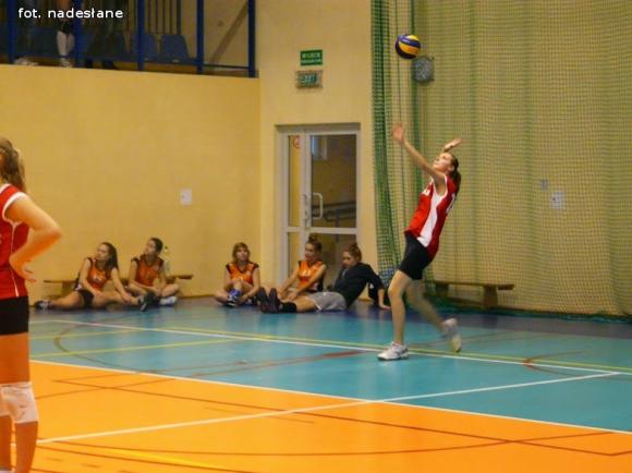 VII Turniej Siatkówki Dziewcząt z okazji Święta Niepodległości - Kutno 11 listopada