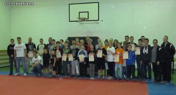 Kickboxerzy z Kutna z medalami