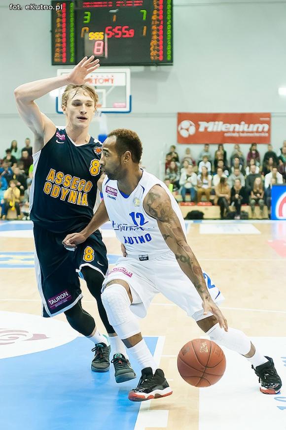 Polfarmex Kutno wygrywa po dogrywce