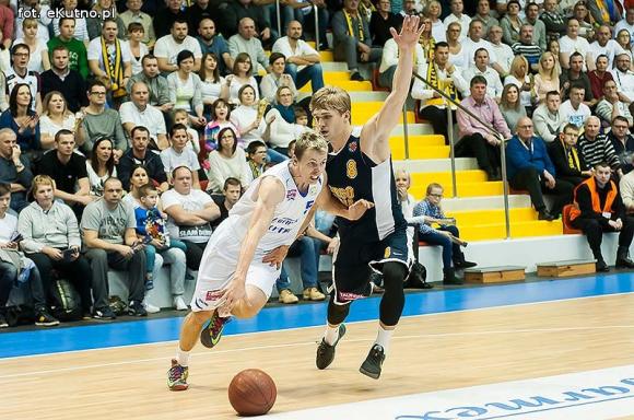 Polfarmex Kutno wygrywa po dogrywce